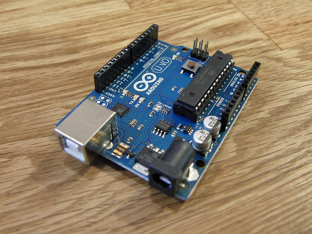 Arduino UNO – Kit complet de base pour découvrir l’électronique